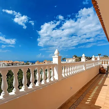 Villa Luxus Cristina Callao Salvaje